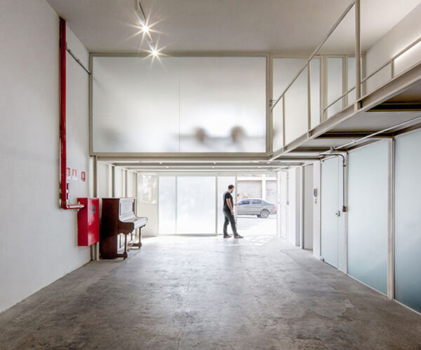 Redesigning a Commercial Complex: Common Shed by GOAA and Goma Oficina Colaborativa