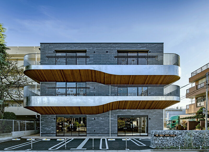 Enhako Building: Bridging Community Spaces