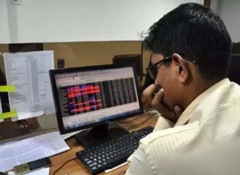 Outlook for IT Sector in Q3: Slow Deal Conversions, Soft Demand, and Furloughs