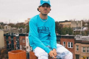 Exploring 2000s Fashion Trends for Men in 2024