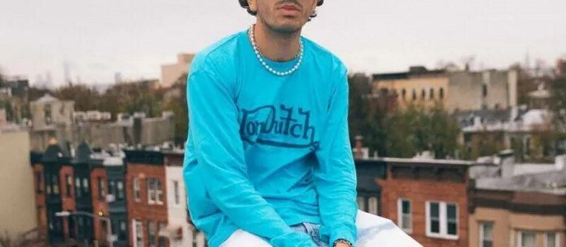 Exploring 2000s Fashion Trends for Men in 2024